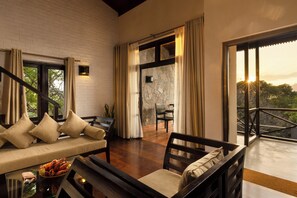 Villa Room | Living area | 30-inch flat-screen TV with satellite channels, TV - Tree of Life Nature Resort (Harispattuwa)