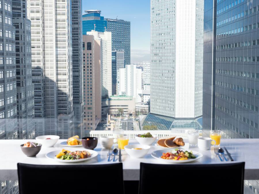 Daily buffet breakfast for a fee