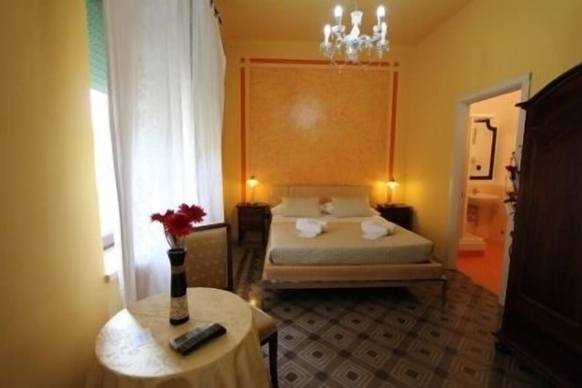 Double Room | Cribs (surcharge), rollaway beds (surcharge), WiFi (free)