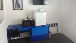 ตู้นิรภัยในห้องพัก, โต๊ะทำงาน, Wi-Fi ฟรี, ห้องพักตกแต่งอย่างมีเอกลักษณ์