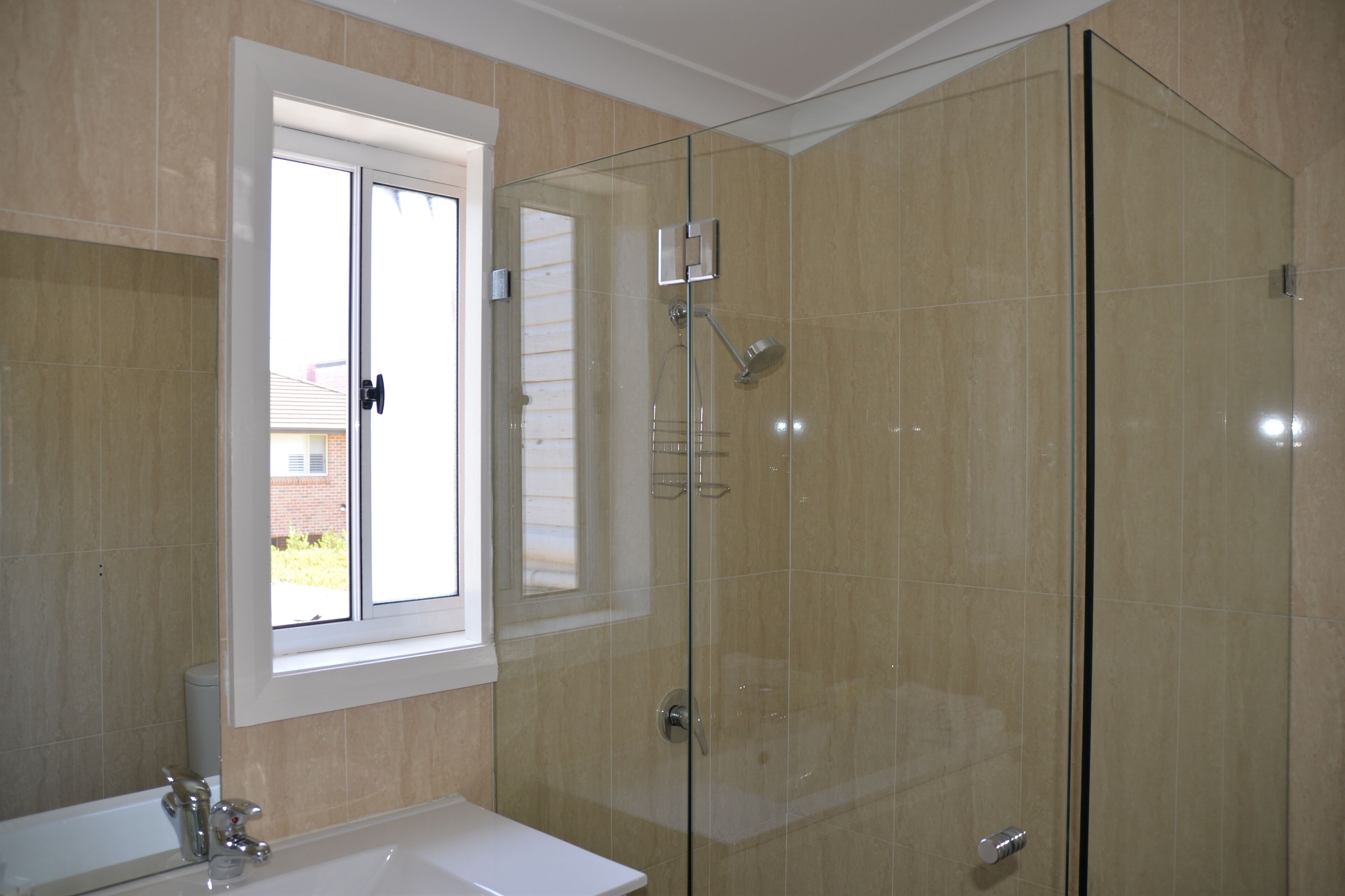 Tripla Superior, bagno privato | Bagno | Set di cortesia gratuito, asciugacapelli, asciugamani