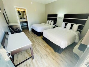 Room, 2 Katil Kelamin (Double), Non Smoking | Seterika/papan seterika, Wi-fi percuma, cadar katil 