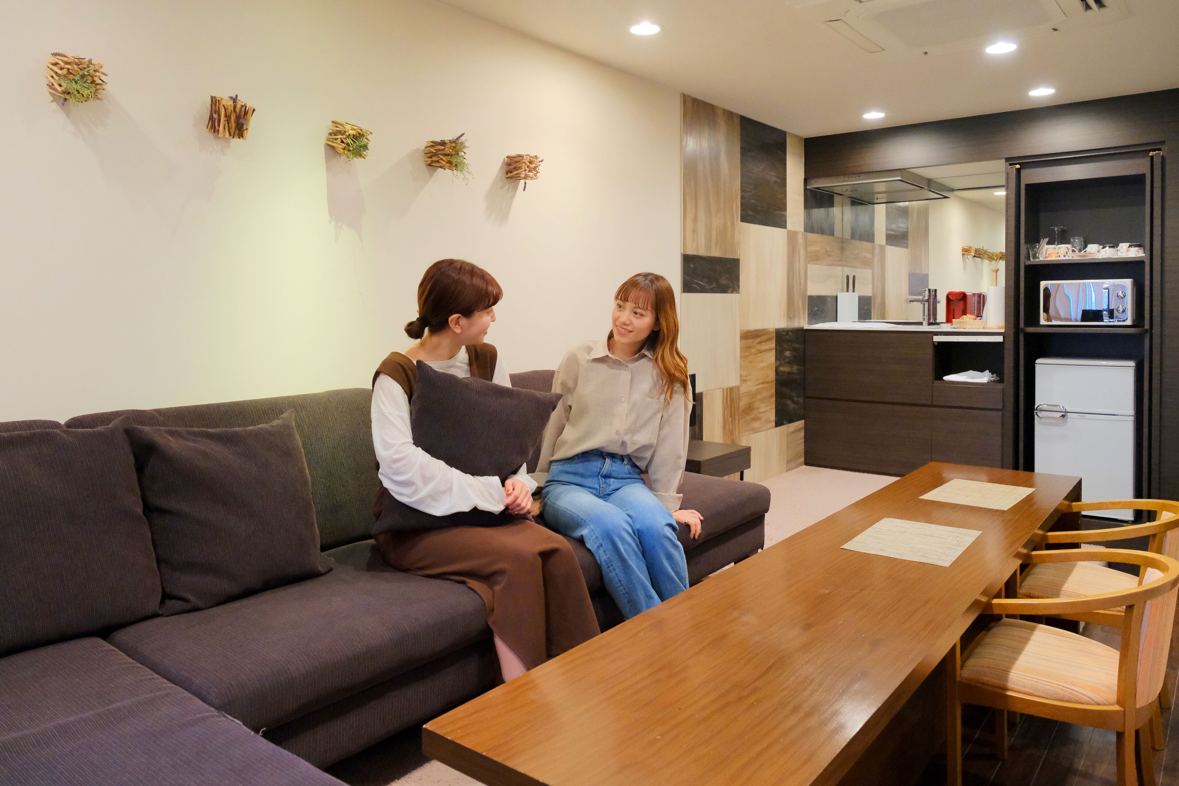 suite, non smoking | free wifi, bed sheets