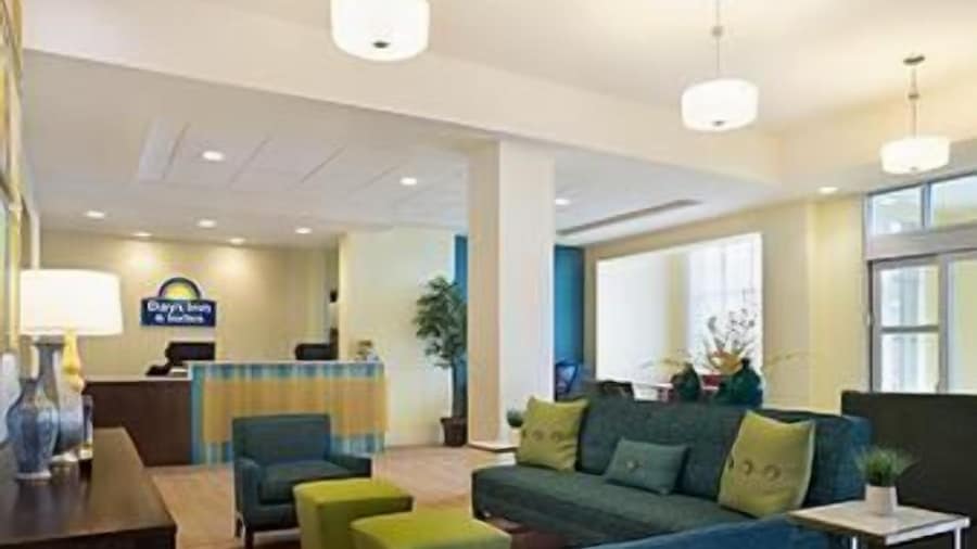 Days Inn & Suites by Wyndham Caldwell