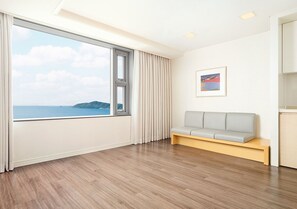 Room Assigned on Arrival (Island view) | Free WiFi, bed sheets - Hanwha Resort Haeundae (Busan)