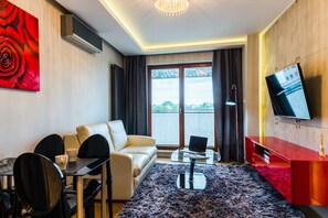 아파트, 침실 1개 (For 4) | 고급 침구, 다리미/다리미판, 유아용 침대, 무료 WiFi