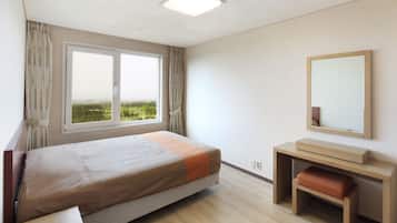 1 bedroom, soundproofing, bed sheets