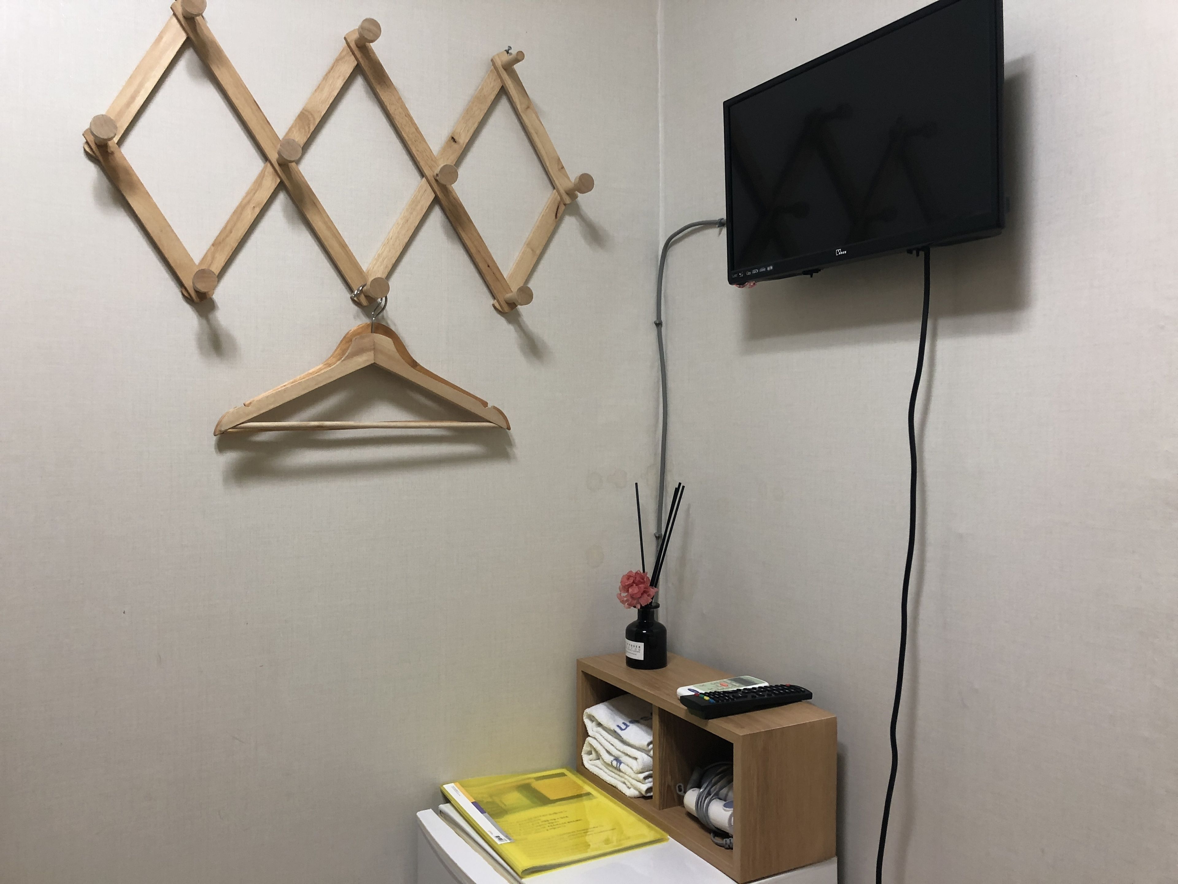 Room amenity