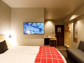 Hollywood Twin (for 2 people), Non smoking | Laptop workspace, blackout drapes, iron/ironing board, free WiFi - Hotel La Foresta By Rigna (Fukuoka)