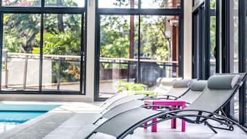 Indoor pool, pool loungers