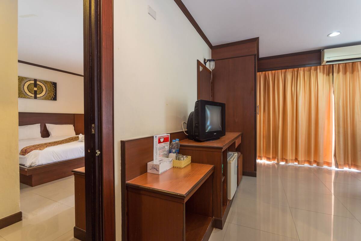 Family Quadruple Room, 2 Bedrooms, Balcony, City View | Premium bedding, minibar, in-room safe, desk