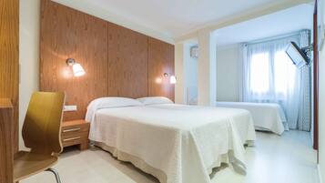 Ropa de cama de alta calidad y minibar