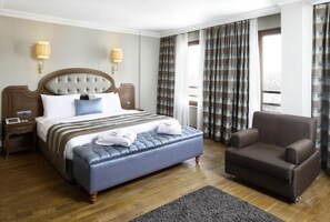 Deluxe Double Room, 1 Queen Bed, Sea View - Grand Hotel Haliç Goldenhorn (Istanbul)