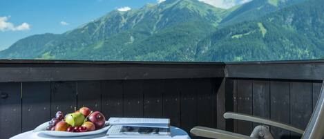 Single Room | Balcony