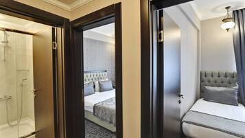 Phòng dành cho gia đình | 1 phòng ngủ, minibar, két bảo mật tại phòng, phòng cách âm