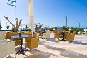 Terrace/patio - Hotel Galil (Netanya)