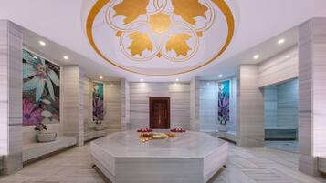 Couples treatment rooms, sauna, hot tub, steam room, Turkish bath