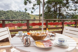 Desayuno buffet incluido todos los días