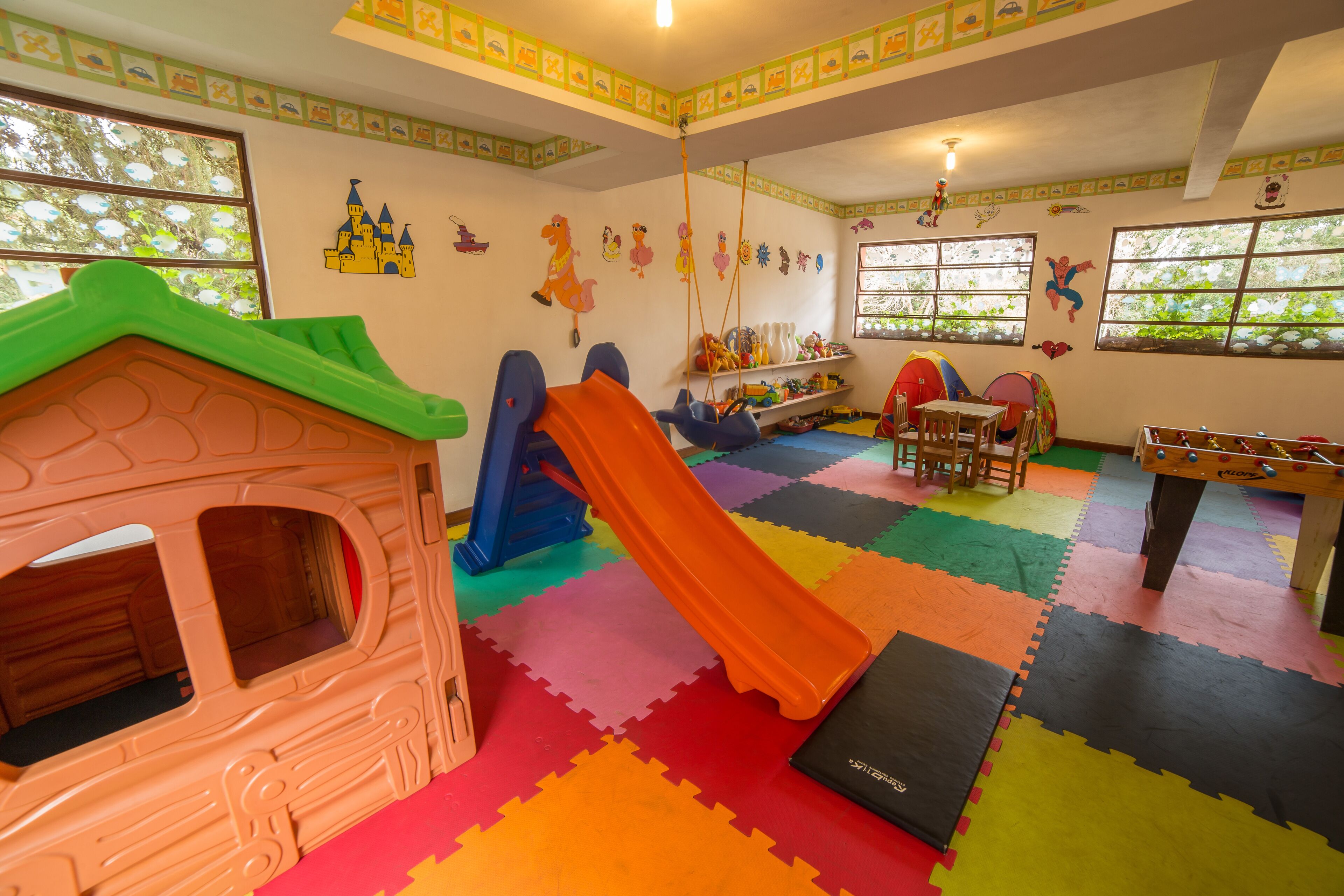 children’s play area – indoor
