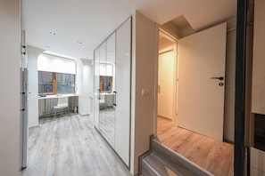 Suite Keluarga | Seprai katun Mesir, seprai premium, selimut bulu angsa, dan busa memori