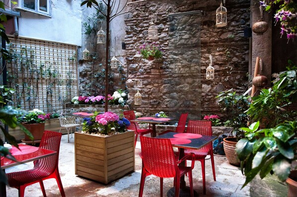 Courtyard