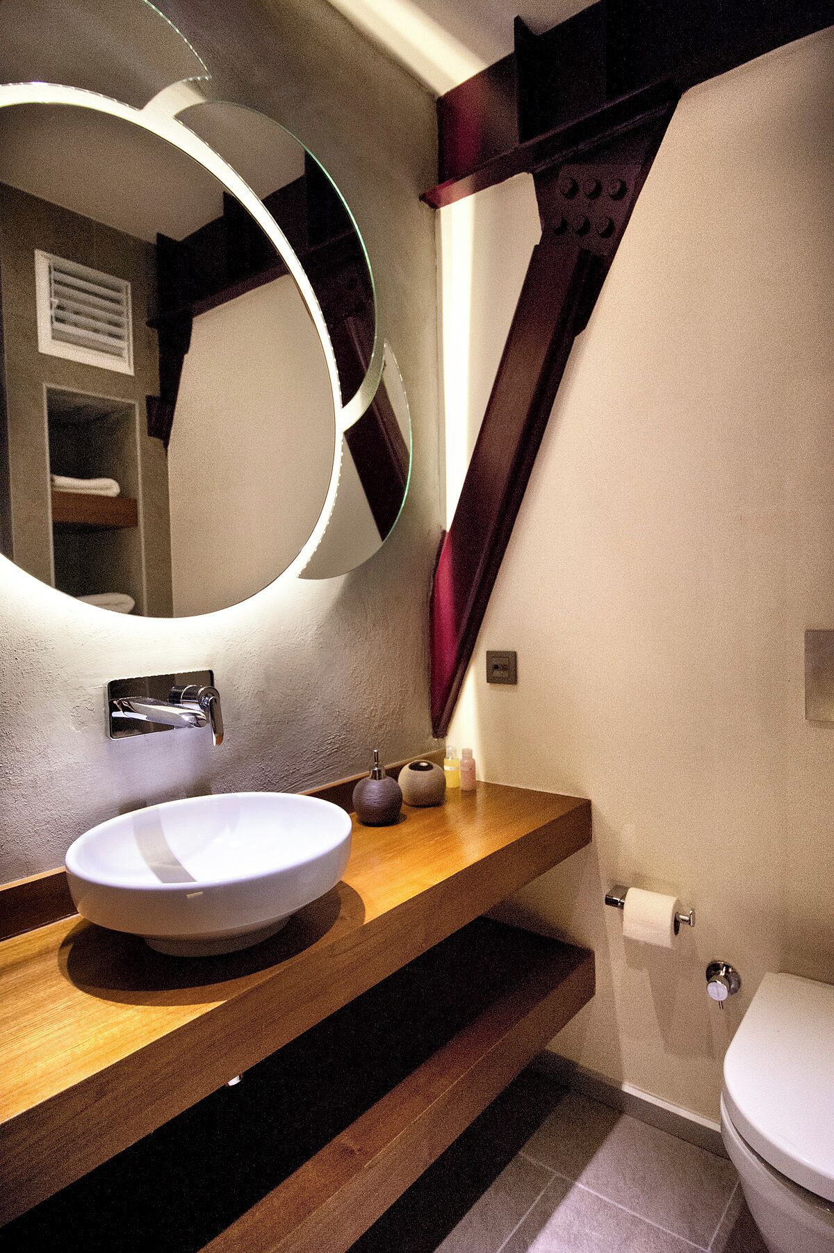 Deluxe Suite | Bathroom