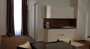 Junior Suite | Private kitchenette