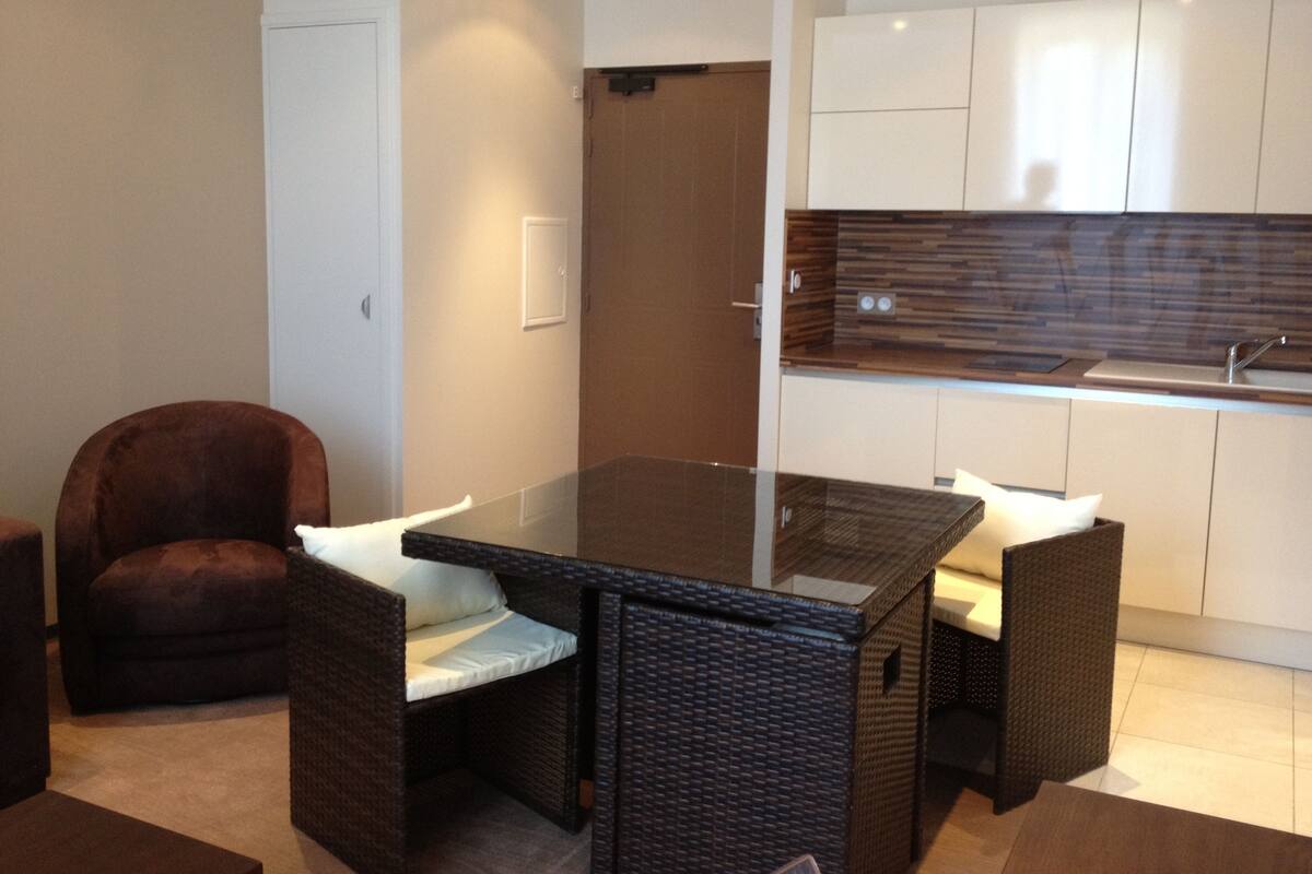 Standard-Suite | Eigene Kochnische