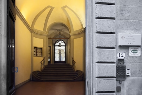 Facciata della struttura. La Residenza Fiorentina