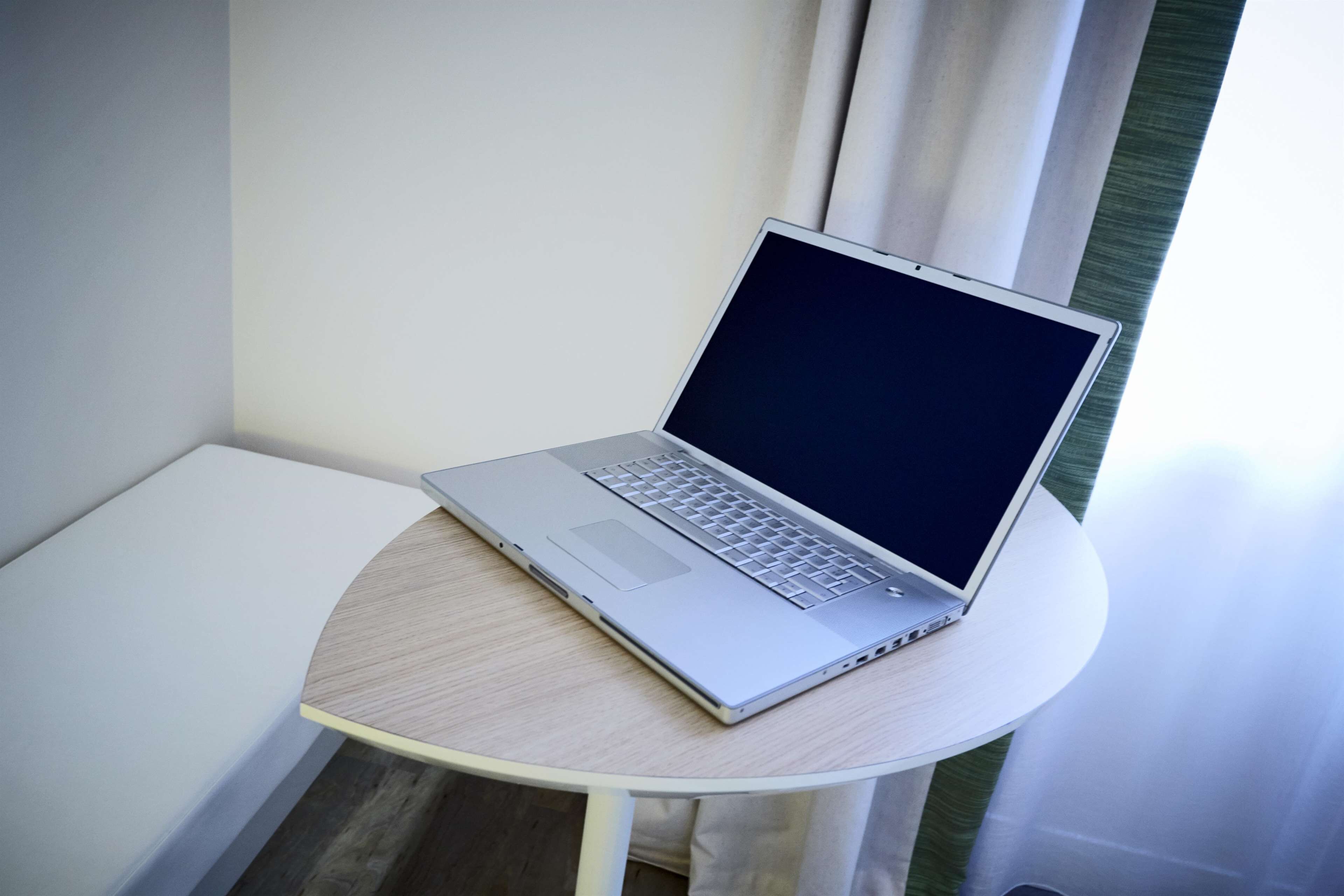 in-room safe, soundproofing, iron/ironing board, cots/infant beds