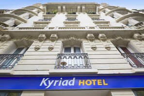Exterior - Kyriad Paris 18 - Porte de Clignancourt - Montmartre (Paris)