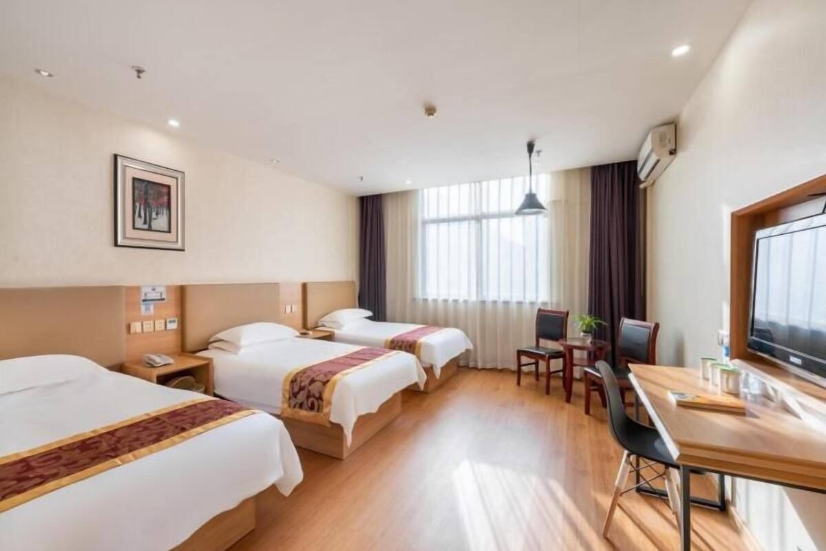 in-room safe, soundproofing, free wifi