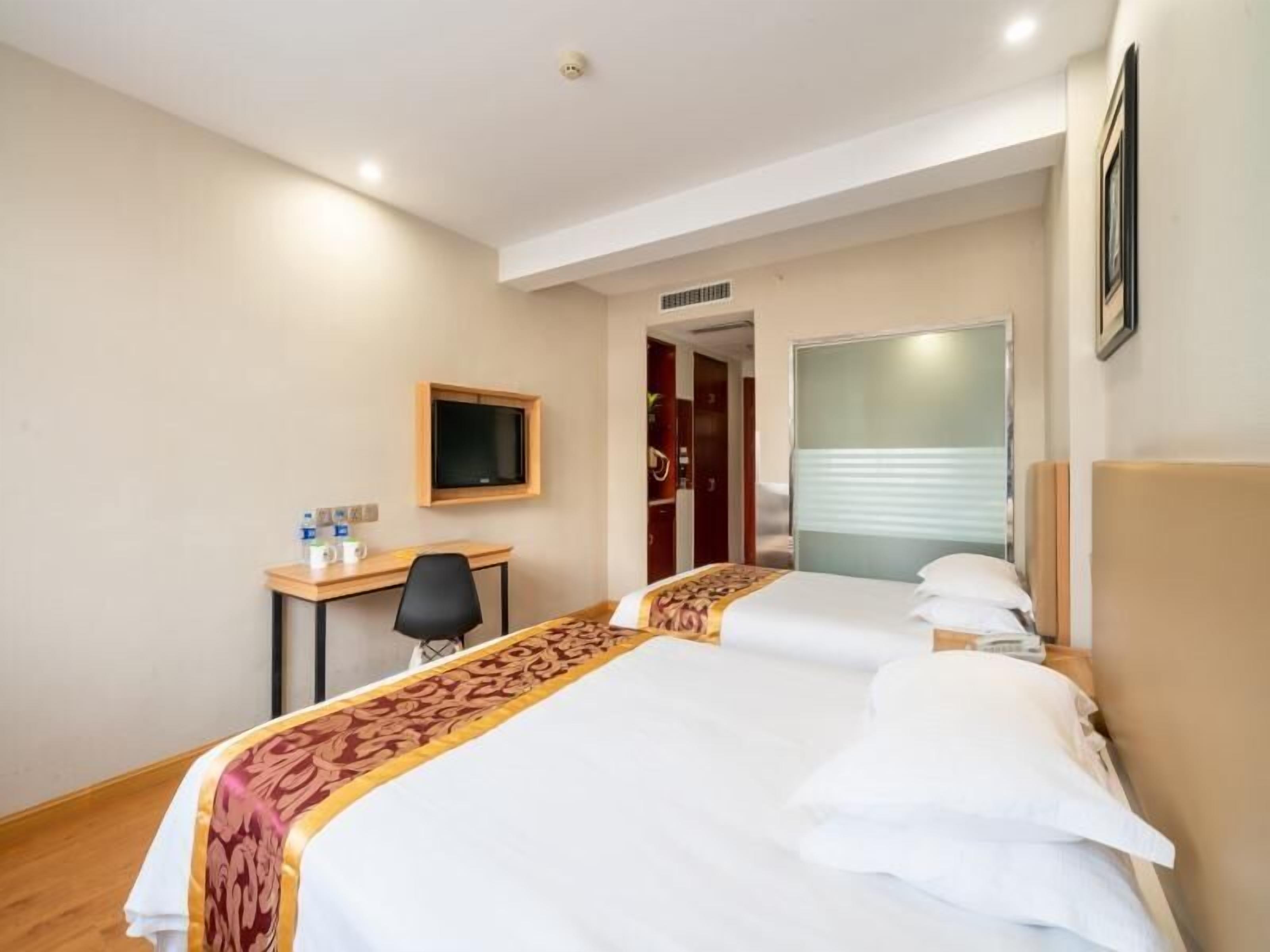 in-room safe, soundproofing, free wifi