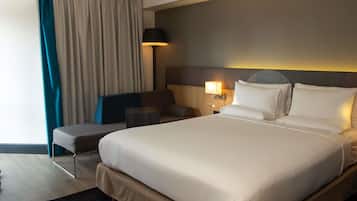 Superior Room, 1 Queen Bed with Sofa bed | Minibar, in-room safe, desk, laptop workspace