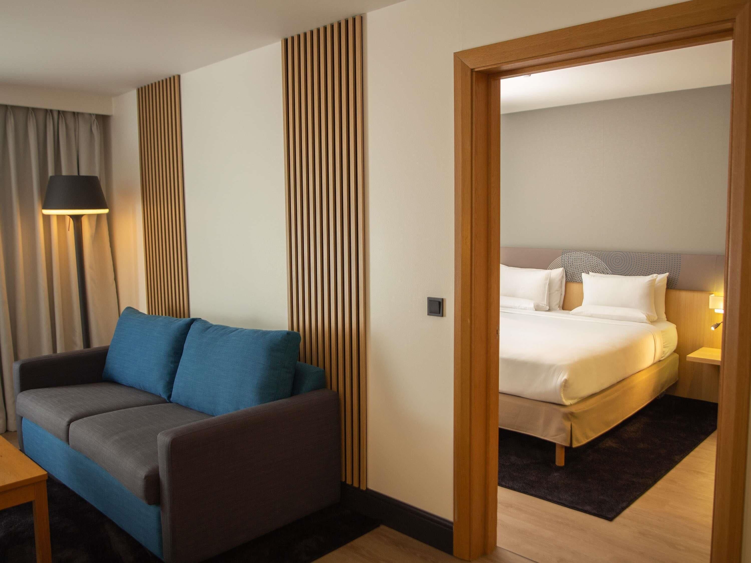 Premium Suite, 1 King Bed with Sofa bed | Hypo-allergenic bedding, minibar, in-room safe, desk