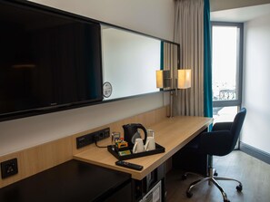 Hypo-allergenic bedding, minibar, in-room safe, desk