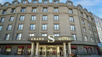 واجهة المنشأة