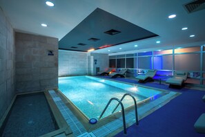 Indoor pool - Grand S Hotel (Istanbul)