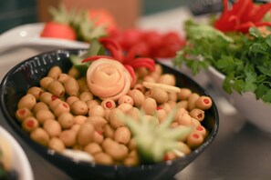 Breakfast buffet - Expoist Hotel (Istanbul)