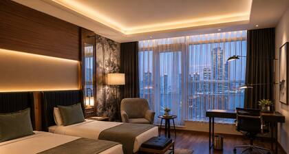 Expoist Hotel