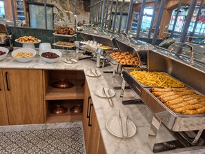 بوفيه إفطار