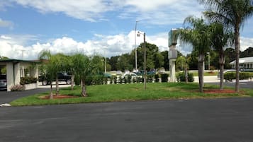 Jardines del alojamiento