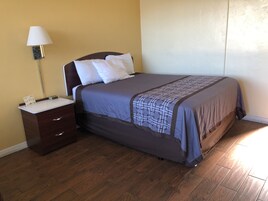 Escritorio, camas plegables/adicionales, wifi gratis y ropa de cama 