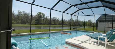 Outdoor pool, sun loungers