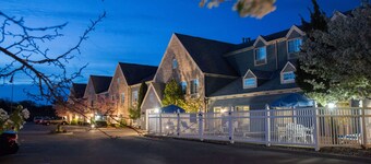 Baymont by Wyndham Mequon Milwaukee Area