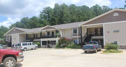 High Falls Inn and Suites