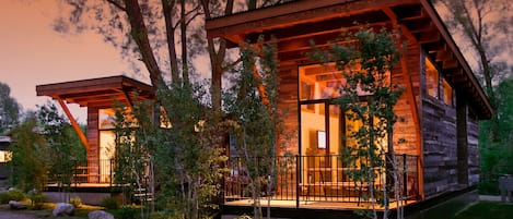 Cabin (Modern Rustic Wedge) | Exterior