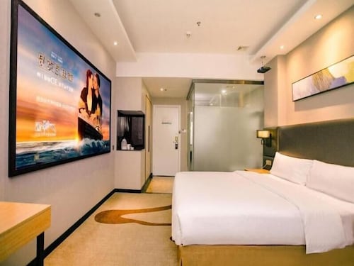 GreenTree Inn Guangzhou Panyu Bus Station Business Hotel