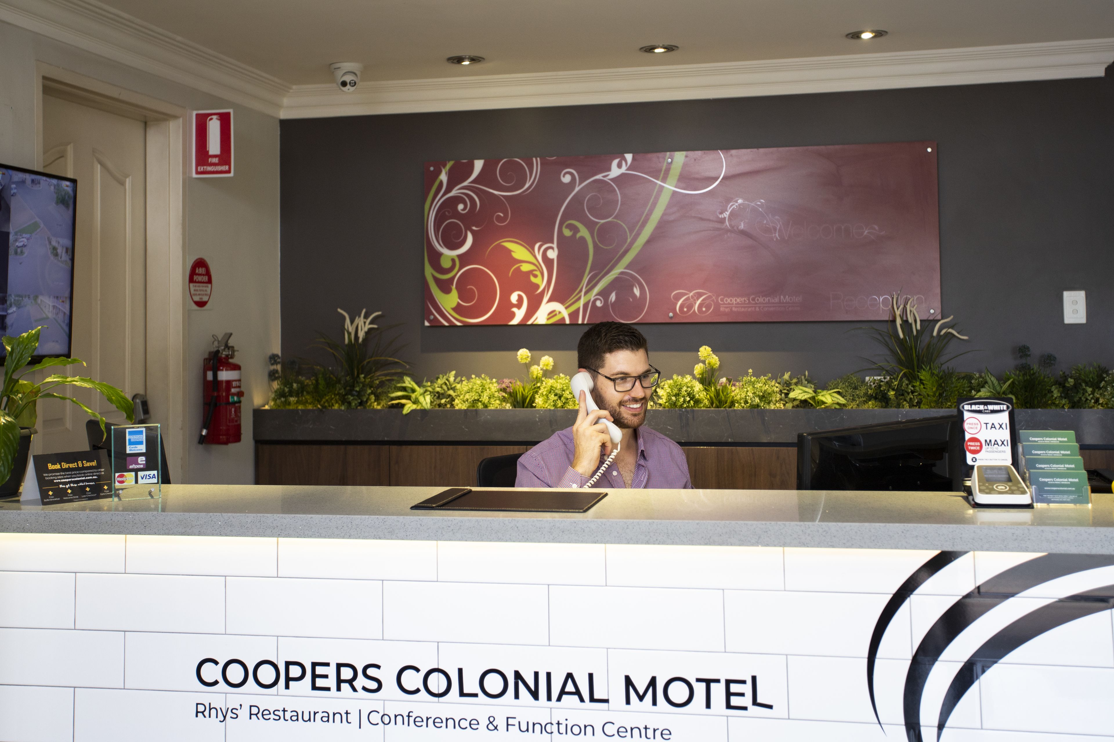 Photo - Coopers Colonial Motel