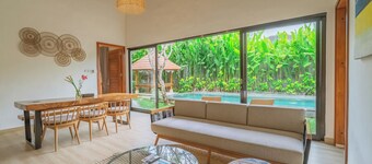 Swiss-Belvillas Umalas